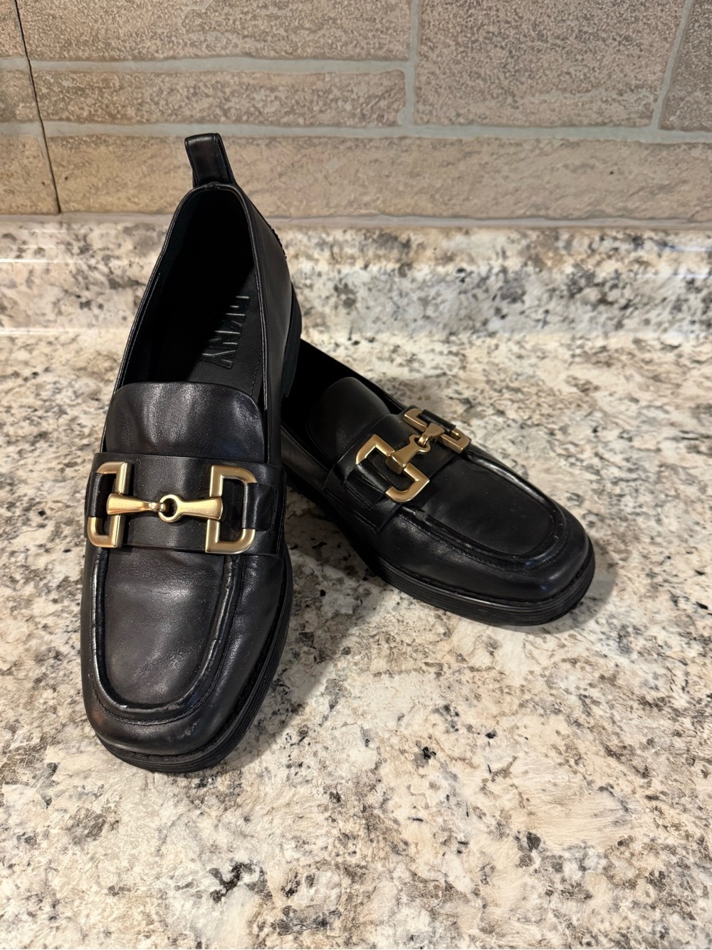 DKNY Women’s Black Loafers size 9.5